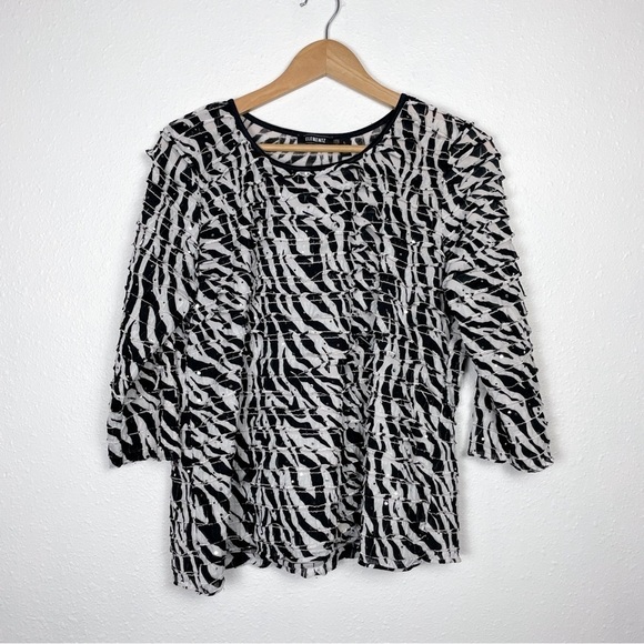 Elementz Tops - ELEMENTZ Sz. L sequined ruffle zebra stripe blouse w/ 3/4 sleeve | vibrant, ecc